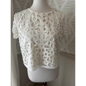 Lucy Paris Women’s Large White Laser Cut Crop Short Sleeve Top Shirt NWT